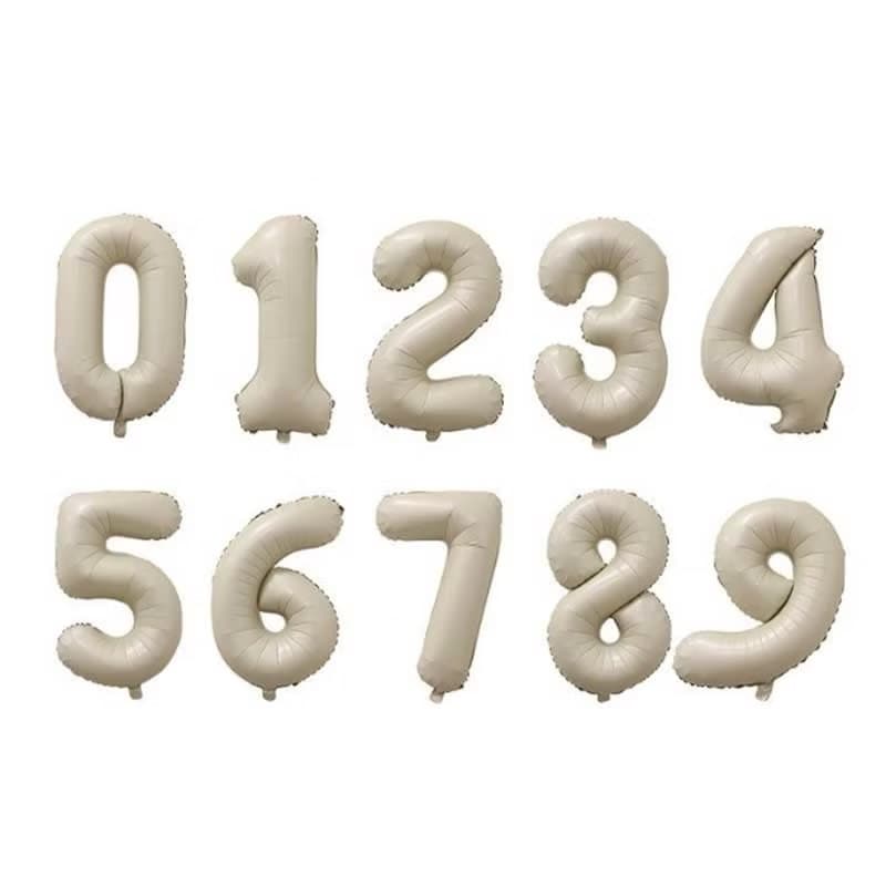 奶油白數字鋁箔氣球