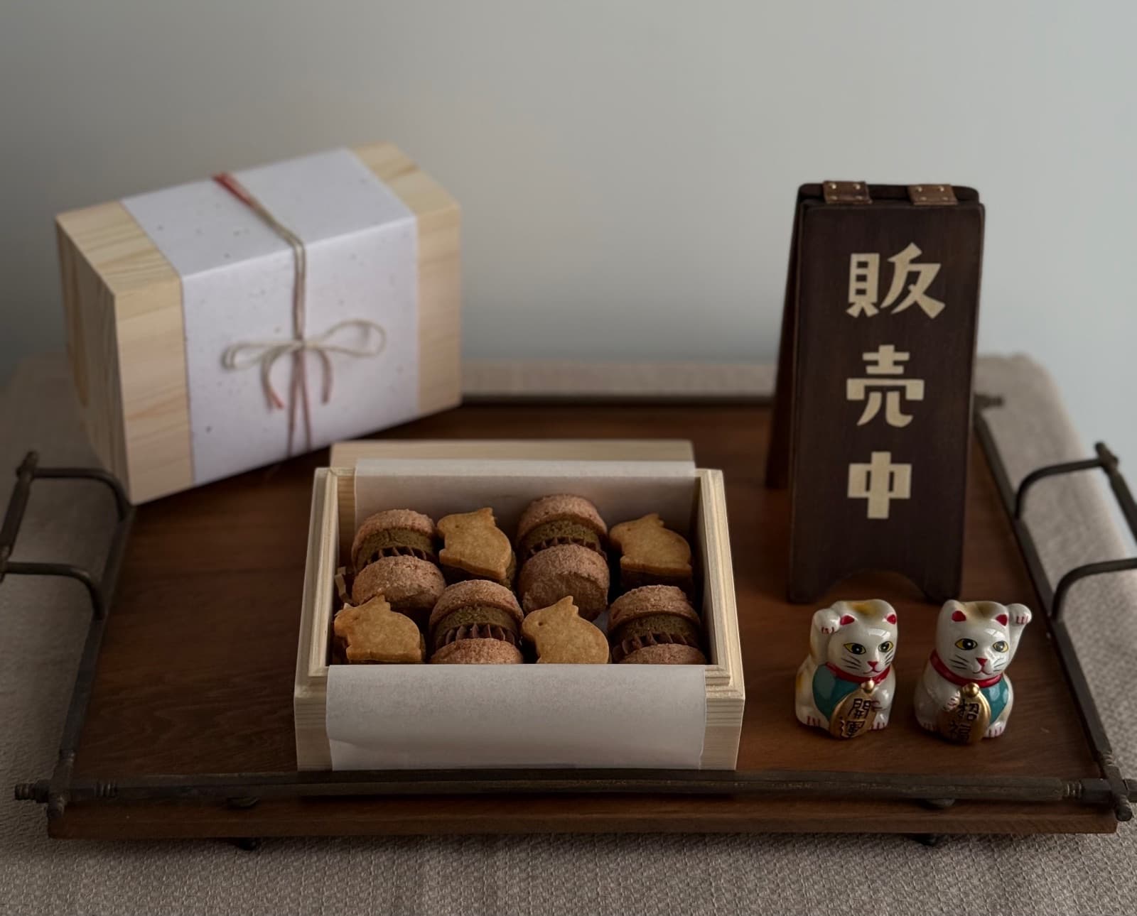 杜拜巧克力夾心甜點禮盒 